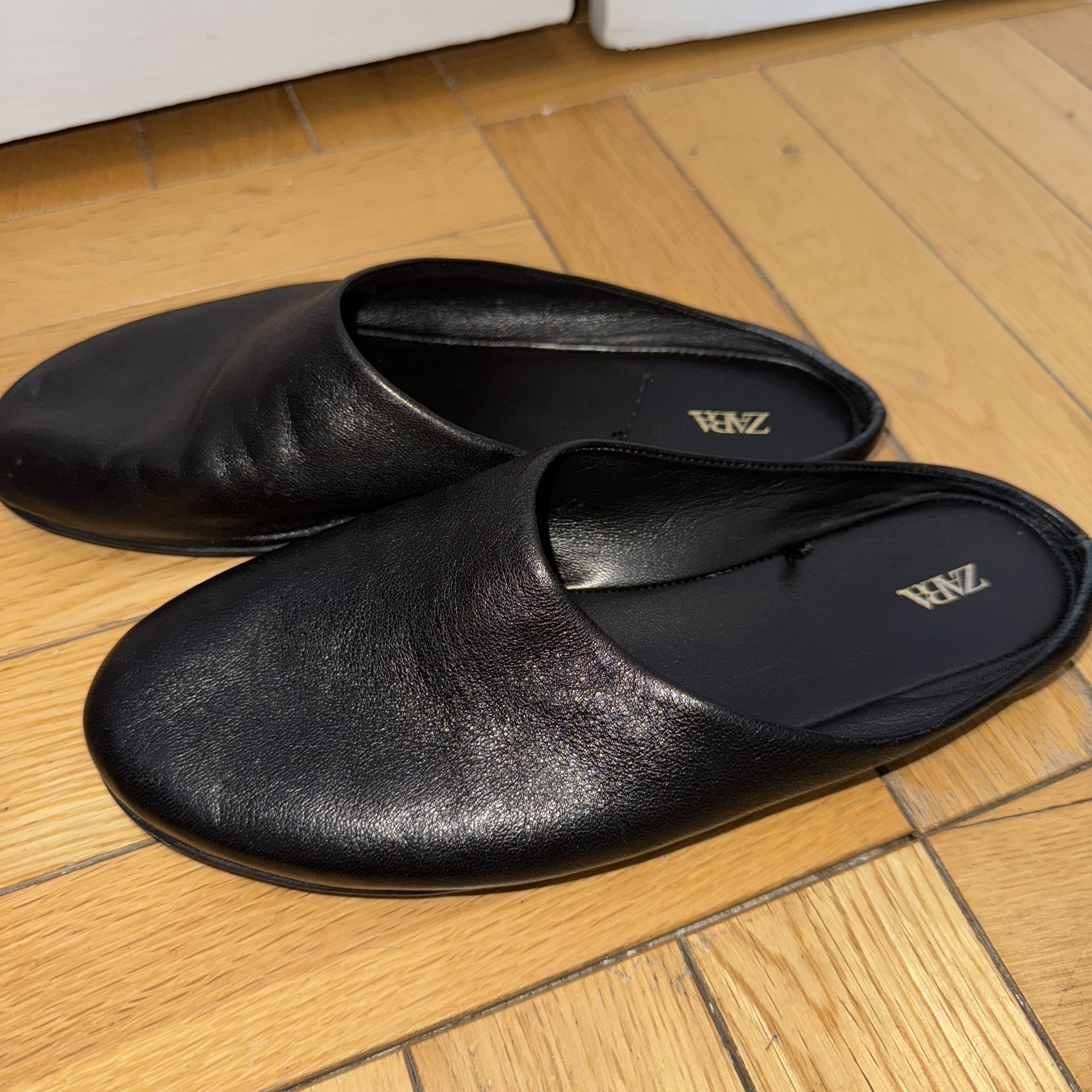 Black Leather Mule Slip In Flats 