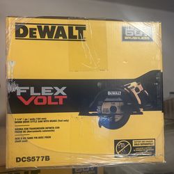 DEWALT FLEXVOLT 60V MAX Cordless Brushless 7-1/4 in. Wormdrive Style Circular Saw (Tool Only) $275