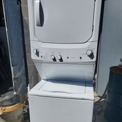 GE STACKABLE GAS 