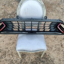Kia Front Bumper Lower Boiler And Grill One Piece OEM Part