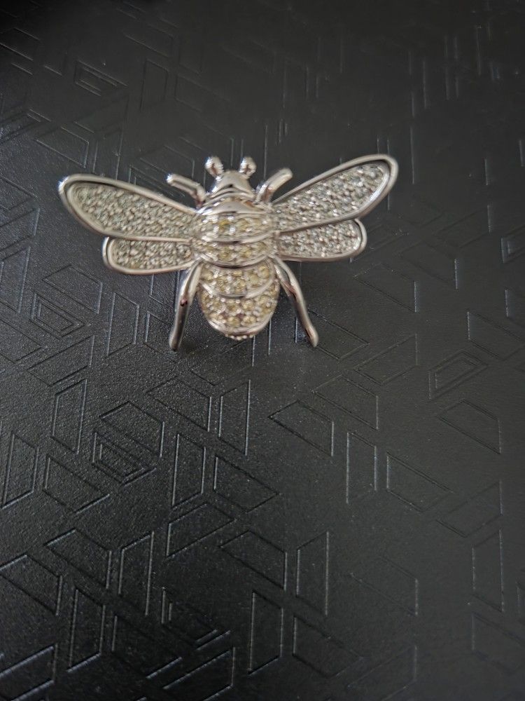 SWAROVSKI CRYSTAL BEE TACK PIN...NEW!