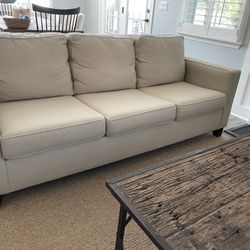 Sofa -Pottery Barn (Linen)
