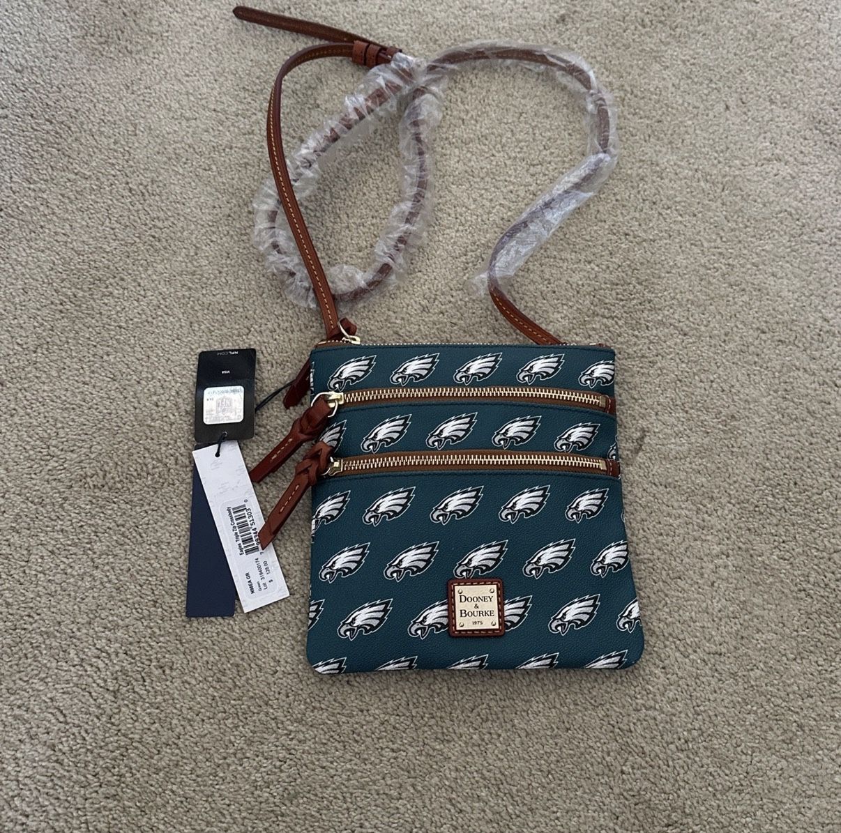 NWT Dooney & Bourke PHILADELPHIA EAGLES Purse