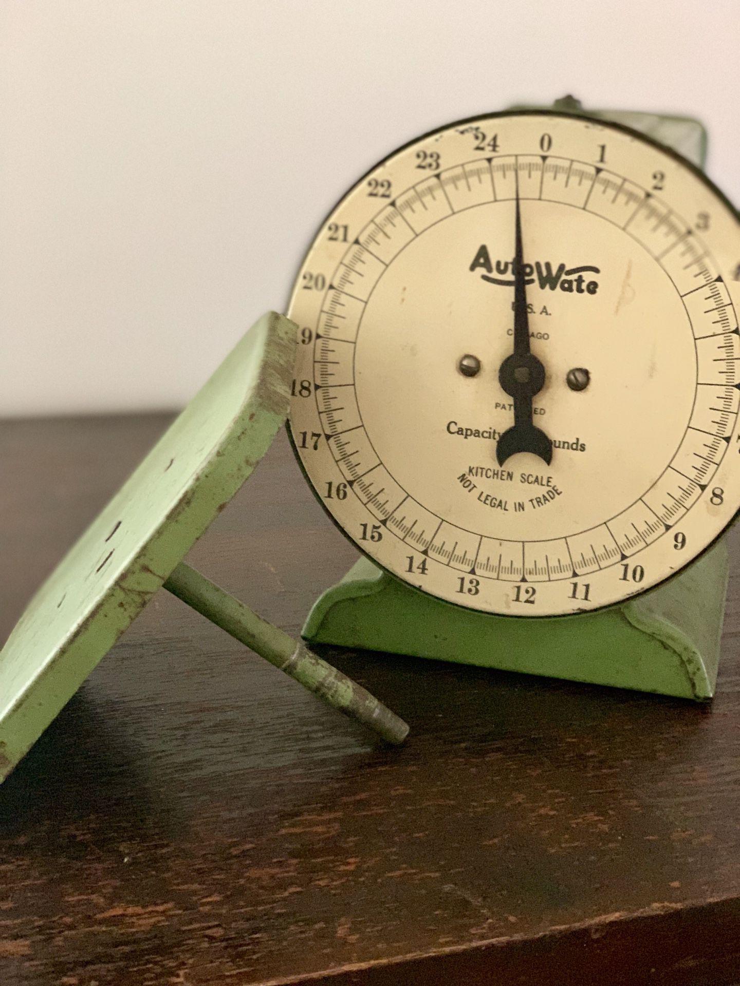 Vintage Mechanical Kitchen Scales, 1930s Weighing Balance, Made in