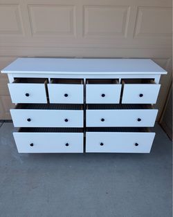 Ikea Hemnes 8 Drawers