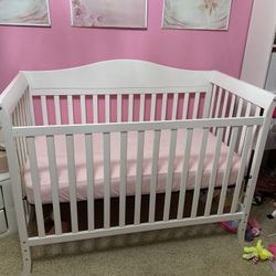 Baby Crib 