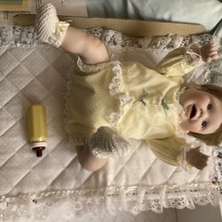 Vintage Playing Footsie Doll  1991