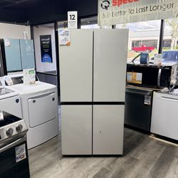 🔥SAMSUNG BESPOKE 29 CUBIC FT. FLEX WHITE GLASS REFRIGERATOR 🔥