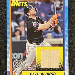 Pete Alonso 2025 Topps Series 1 1990 Style Relic Card