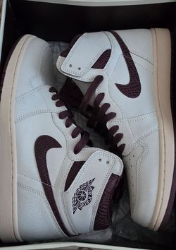Jordan 1 Retro High OG - A Ma Maniére