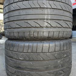 (2) 345 35 19 Bridgestone Tires 