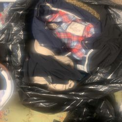 4 Large Full Bags Of Cloths For Women And Men’s. 