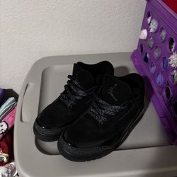 Jordan 3 black cats size 9.5