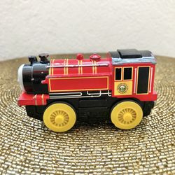 D637 Thomas & Friends Victor Metal Diecast Battery Operated Motorized Wooden