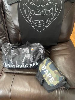 A bathing ape shoulder bag