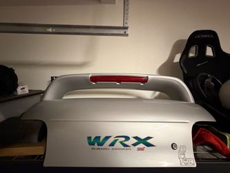 1994 Subaru Impreza trunk lid