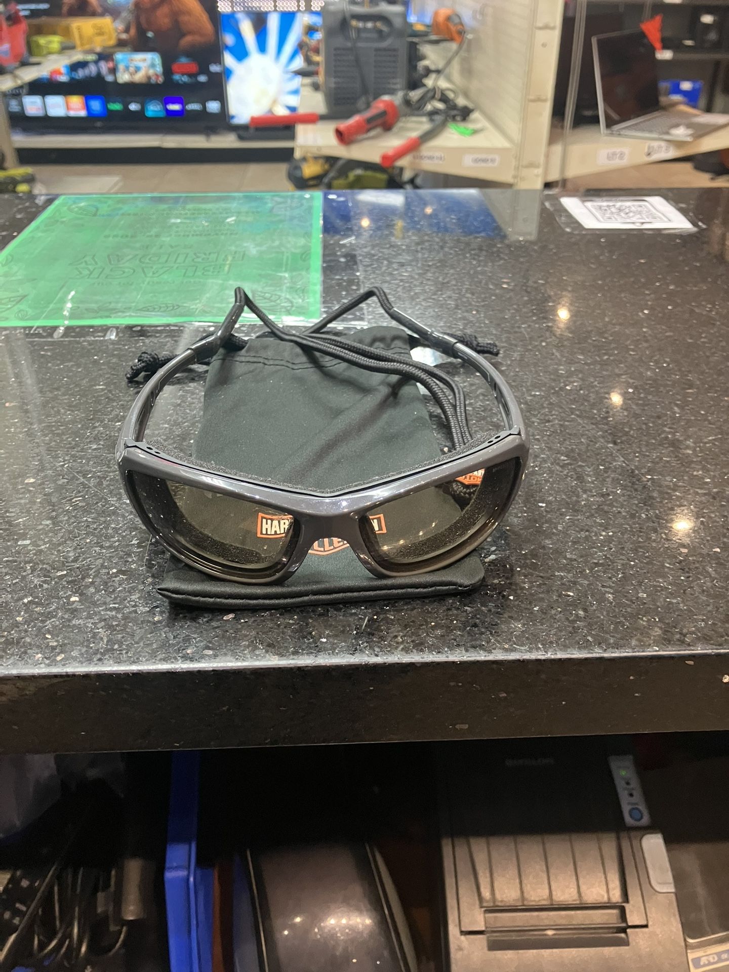 Harley Davidson Hz0043 Sunglasses With Straps 110441-1 JAR