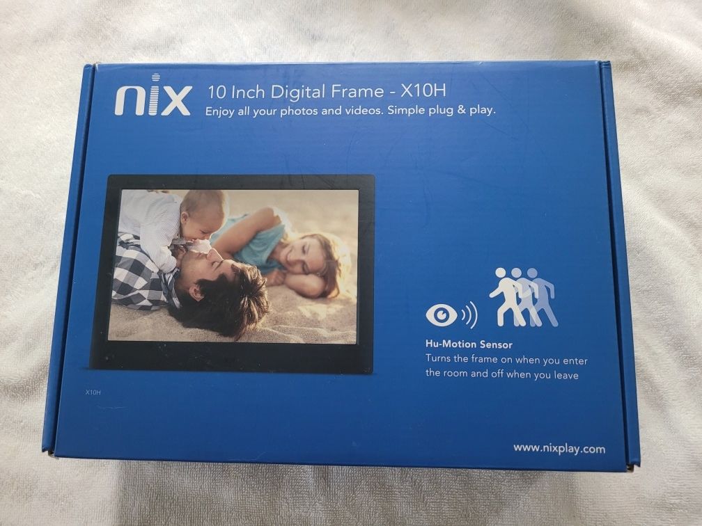 NIX 10 Inch Widescreen Digital Picture Frame X10H New In Box HTF
