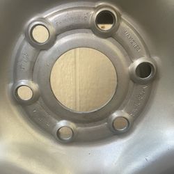 2019 Ram 1500 18” Aluminum Wheels