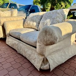 FREE COUCH
