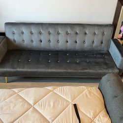 68” twin  sleeper sofa, mint condition, out of stock everywhere