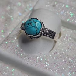 Gorgeous natural turquoise ring Sizes 6,7,8,9,10 Available 
