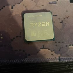 AMD RYZEN 3 3100