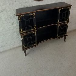 Curio Cabinet Black w/Gold Details 40”W x 10”D x 36.5”H, Excellent Condition