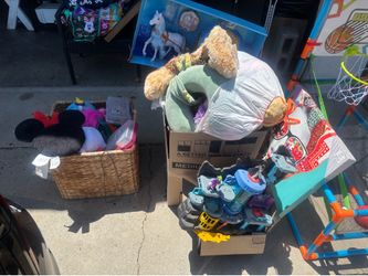 Free toys