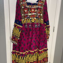 Afghan Traditional Clothes 