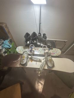 2 Snowboard Set w/ Boots & Bindings And Gloves  – Adult & Youth Burton Bundl