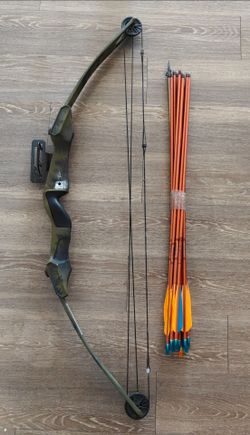 vintage Bear Archery Black Bear Compound Bow