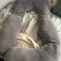 Pregnancy Pillow 