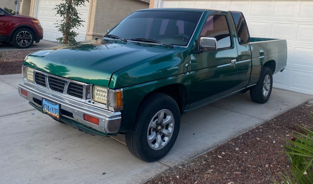 Nissan Pick Up