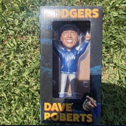Dave Robert’s Bobblehead Sga 2025 Dodgers 