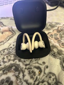 Power beats pro price negotiable
