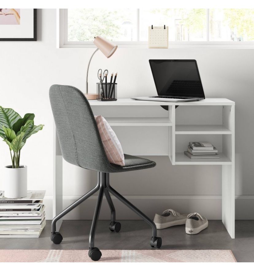 new 40” white computer desk $50
