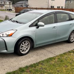 2015 Toyota Prius V