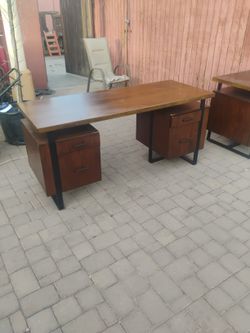 Desk Both For 120$