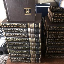 Encyclopedia Britannica Set