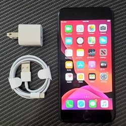 iPhone 7 Plus - UNLOCKED - Like New 