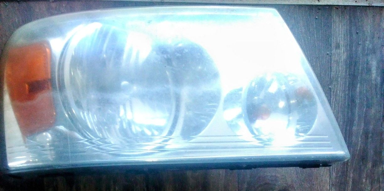 (4) F-150 Headlight Assemblies