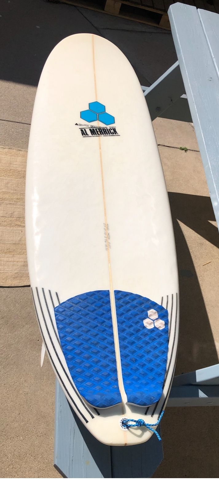 Surfboard 