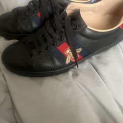 Gucci Authentic Like New Men Size 7 