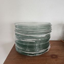 30 Clear 9" Glass Plates NEW