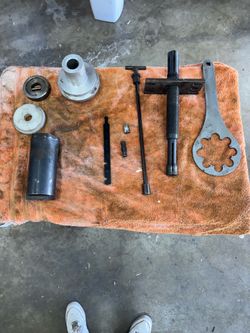 Mercruiser Bravo and Alpha 1 tools
