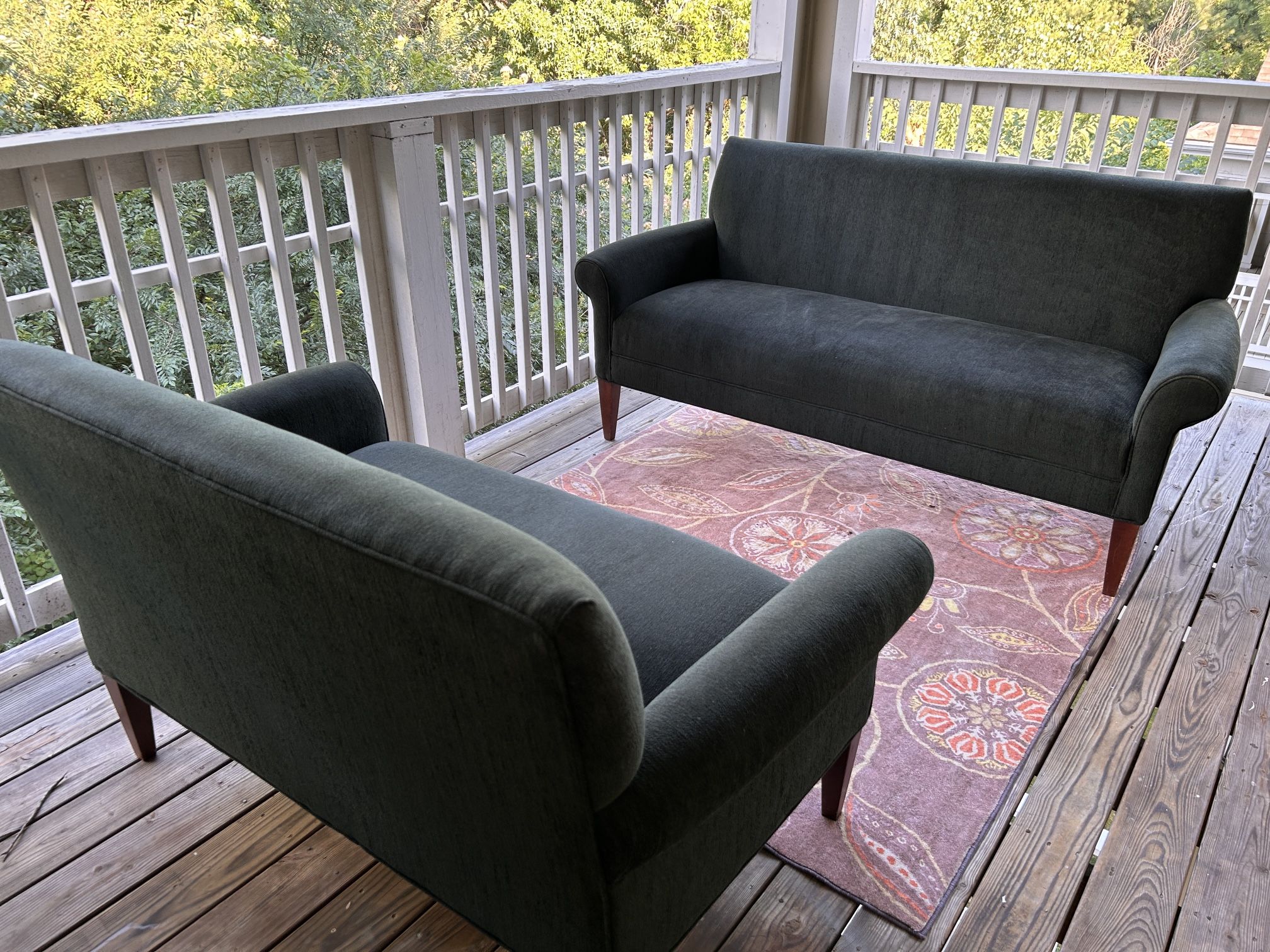 Sofa &  Loveseat Forrest green 