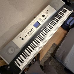 Yamaha YPG-535 88 Key Digital Piano W Seat And Petal