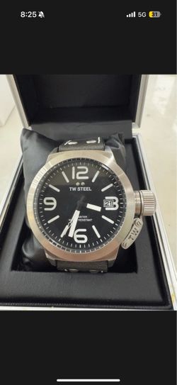 TW Steel Canteen (45mm) Black Dial / Black Italian Leather Strap