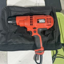 BLACK+DECKER Corded Drill, 5.5-Amp, 3/8-Inch (DR260C)